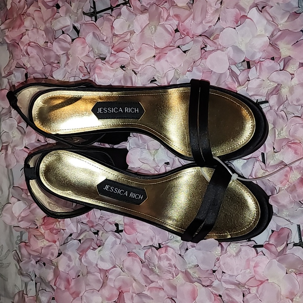 Jessica Rich Platform Sandal size 10